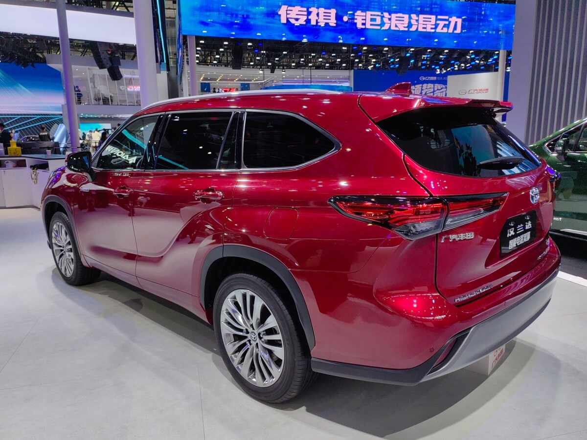 漢蘭達(dá)2.5混動(dòng)多少錢，全新漢蘭達(dá)混動(dòng)版價(jià)格